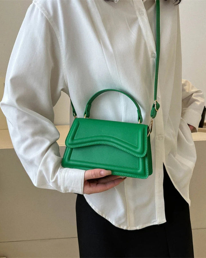 Borsa Donna Compatta Materiale Resistente Funzionale