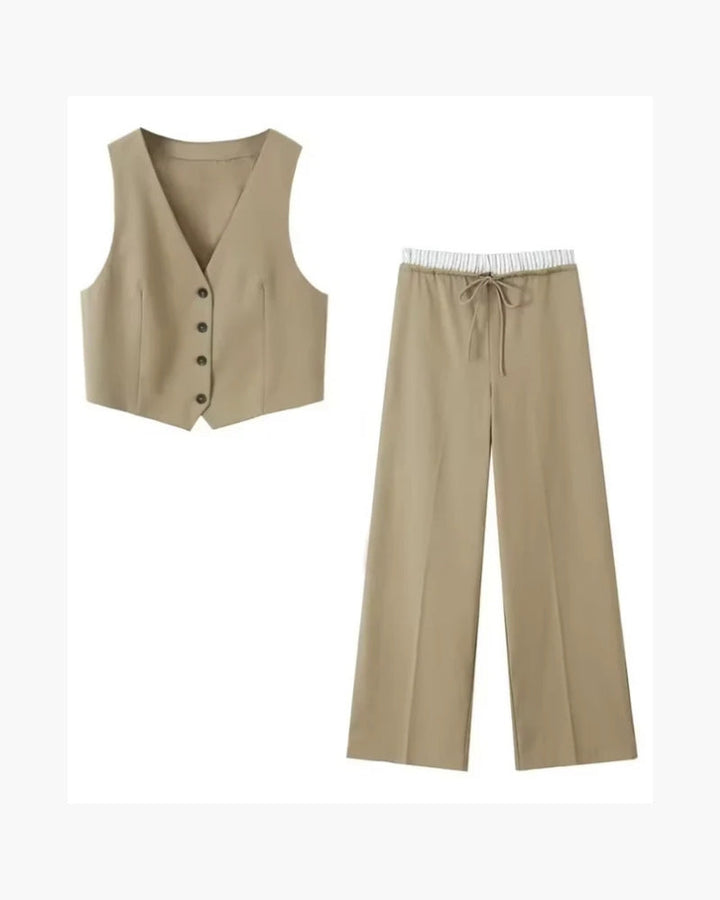 Coordinato Donna Elegante in Tessuto Essenziale Classico