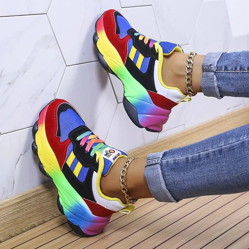 Le vivaci sneakers di Francesca 6