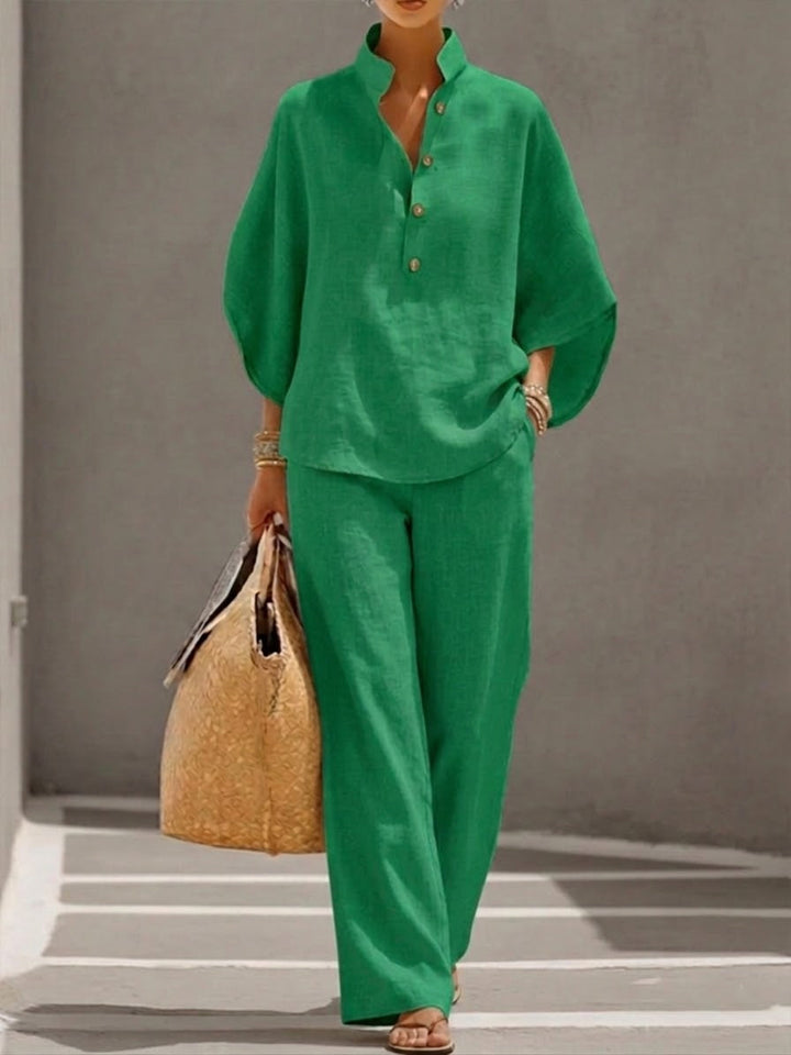 Liana | Elegante Completo Estivo in Due Pezzi con Maniche a Pipistrello e Pantaloni Palazzo 2