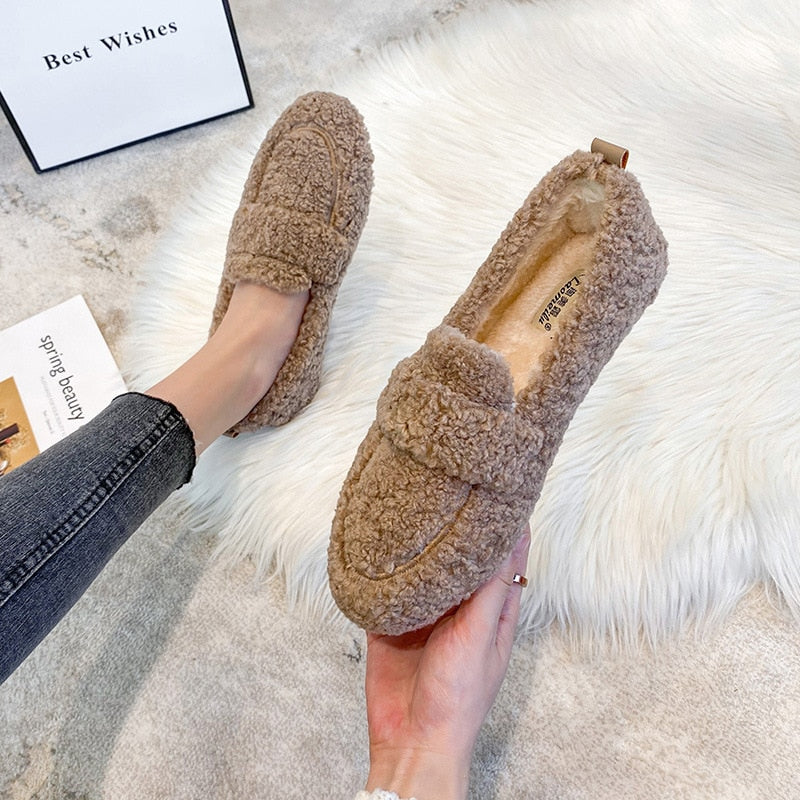 Luna | Comode Pantofole Donna Invernali in Peluche Antiscivolo 6