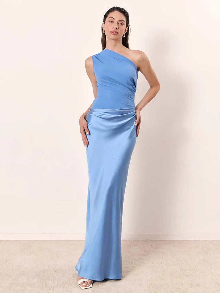 Maxi Abito Donna | Spalla scoperta & Linea aderente slanciante