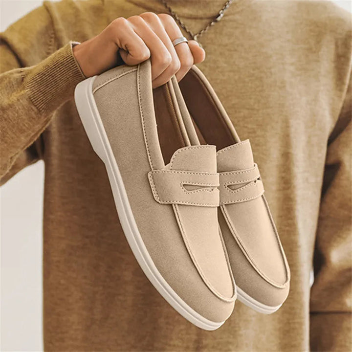 Mocassini Uomo | Slip-On Leggeri & Stile Pulito
