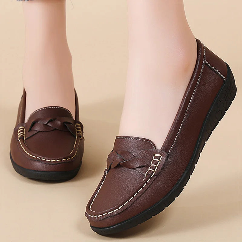 Mocassini slip-on eleganti da donna in morbida pelle e comodi 1