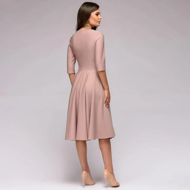 Abito Formale Donna con Cintura Taglio Lusinghiero