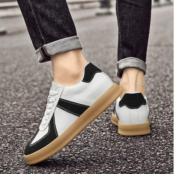 Sneakers Uomo con Rialzo Interno Inserti Laterali Comfort