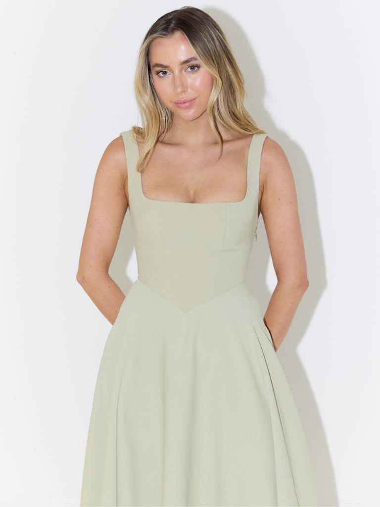 Robe Midi Elegante Donna | Scollatura Quadrata & Gonna a Ruota