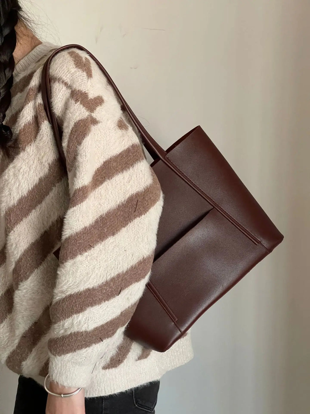 Borsa a Tracolla Donna in Pelle Resistente Spaziosa Chic