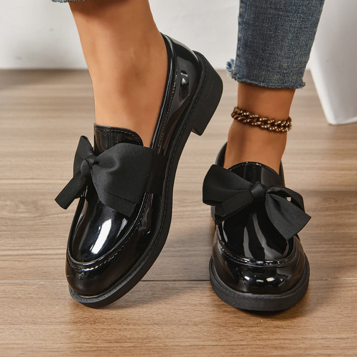 Mocassini Donna in Pelle Slip-On con Fiocco e Suola Platform