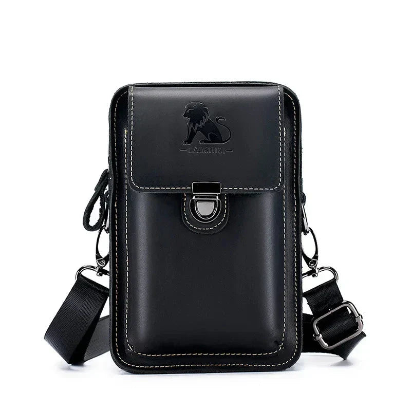 Borsa a tracolla in pelle nera con logo leone, design elegante e compatto, ideale per uomo, accessorio moda, chiusura a fibbia, tracolla regolabile.