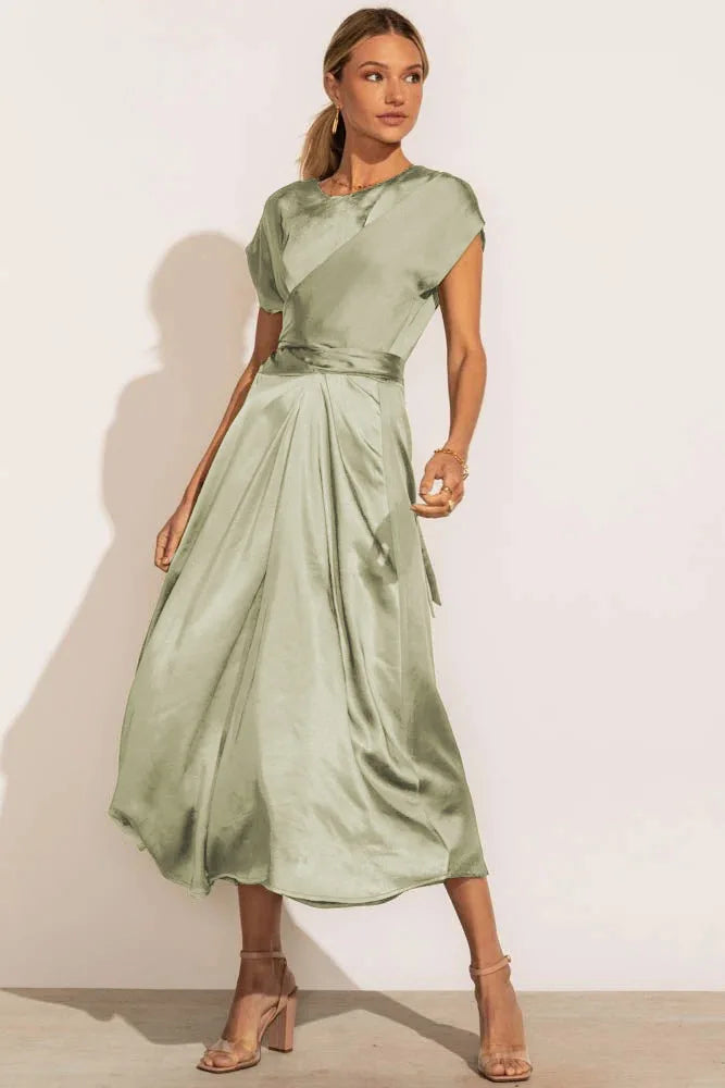Abito Midi Donna in Raso di Seta Elegante