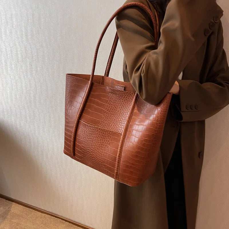 Borsa Tracolla Donna in Pelle di Coccodrillo Elegante