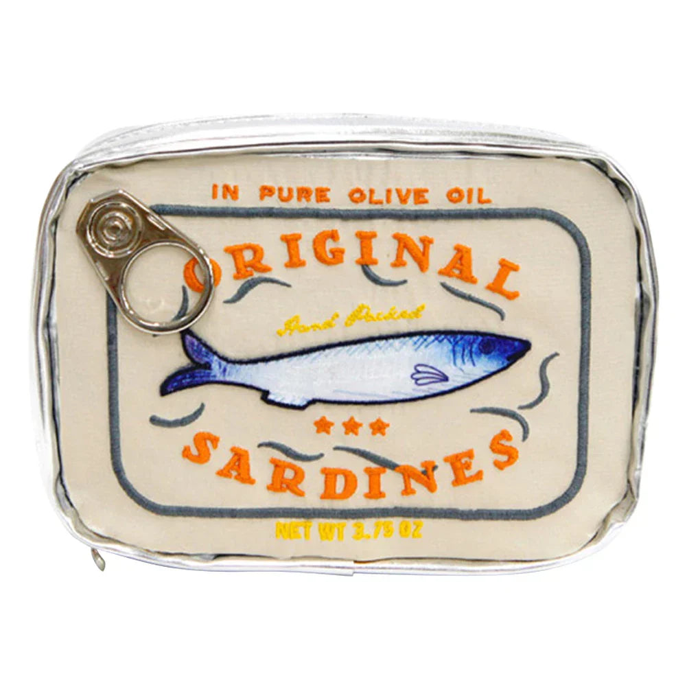 Scatola di sardine in olio d'oliva puro, etichetta vintage, pesce blu, 3.75 oz. Confezione originale, cibo in scatola, pesce azzurro.
