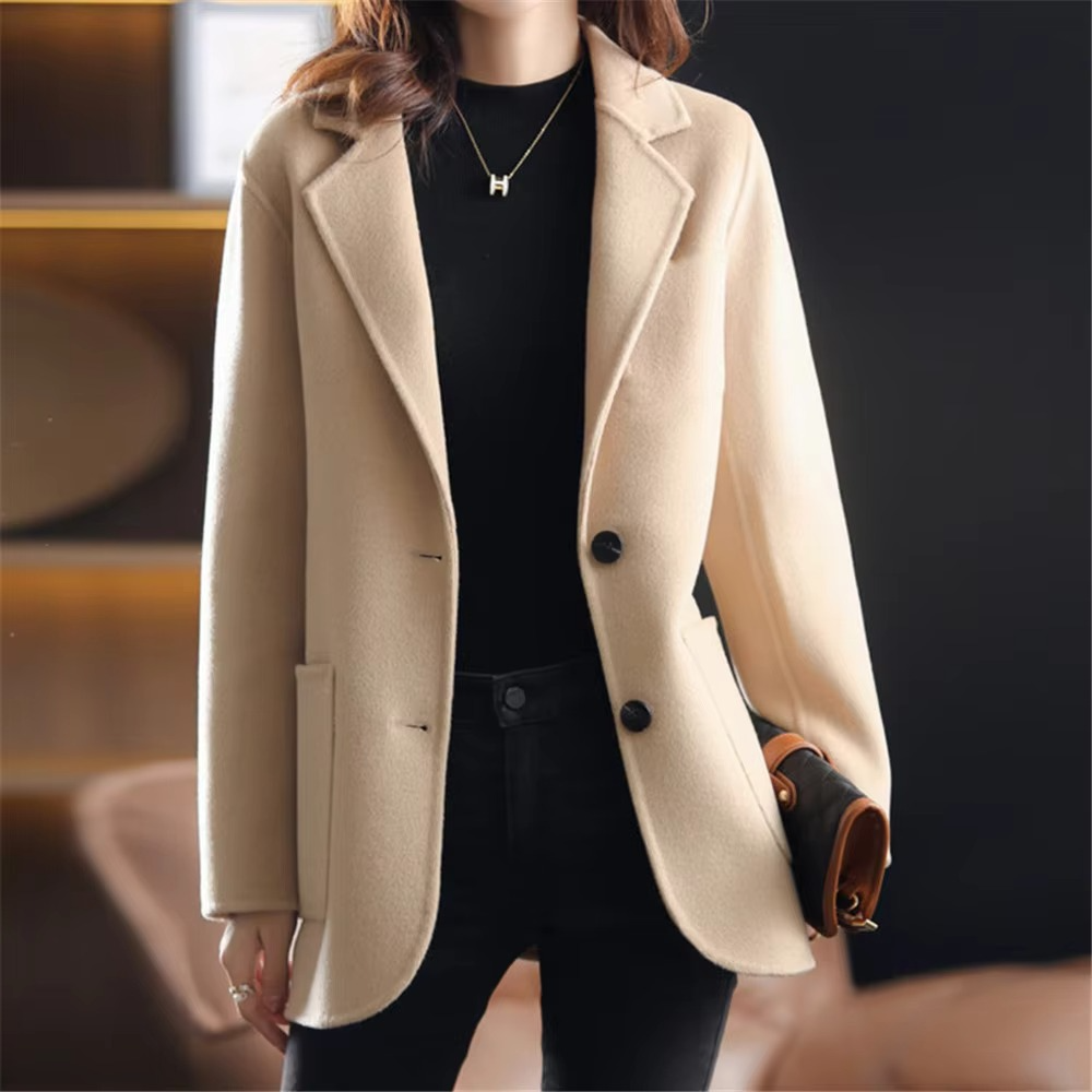 Blazer Donna con Bottoni e Tasche Classico - Vesarelli