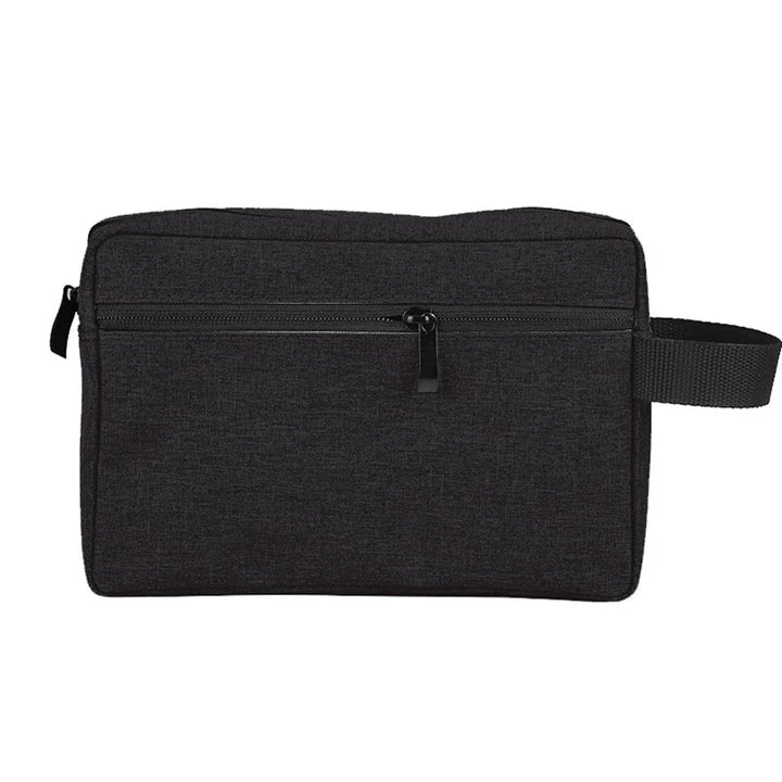 Borsa da toilette nera in tessuto impermeabile con cerniera frontale, manico laterale. Ideale per viaggi, organizzazione accessori bagno.
