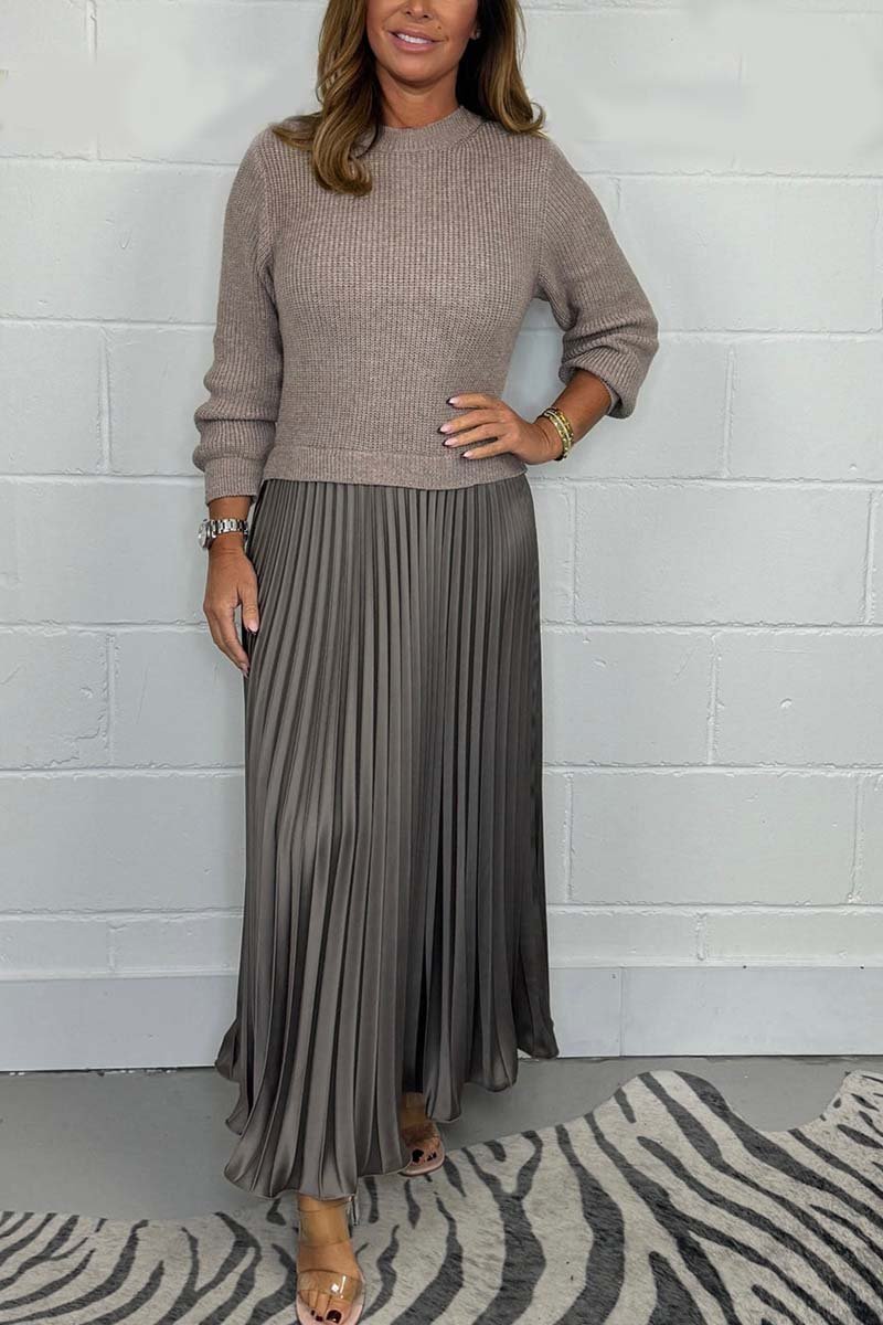 Completo Donna Maglione in Maglia e Gonna Plissé in Raso Elegante
