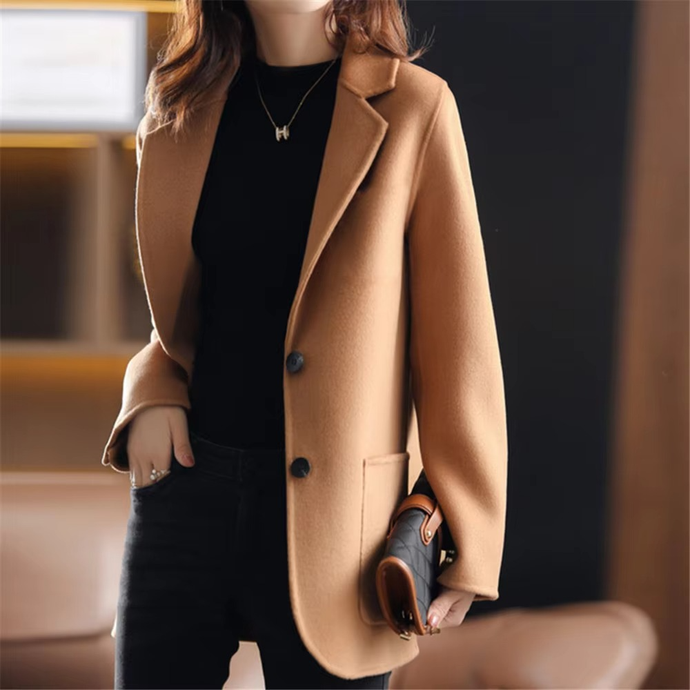 Blazer Donna con Bottoni e Tasche Classico