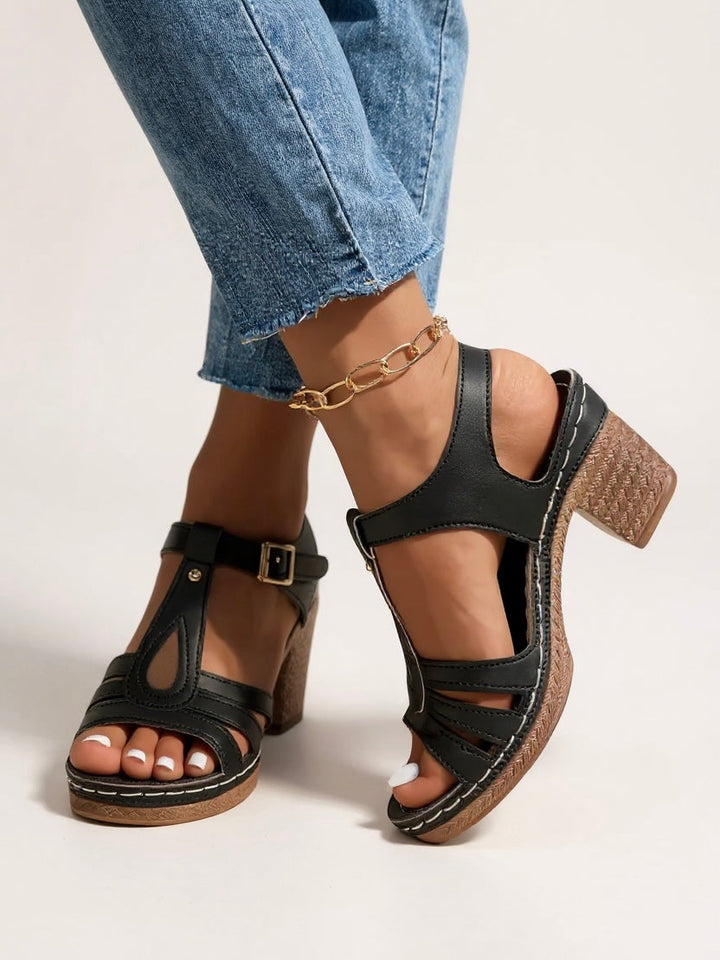 Sandali Eleganti con Tacco Largo per Donne - Comfort e Stile Quotidiano 1