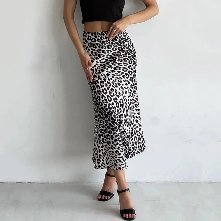 Abito Autunnale Donna in Raso Stile Vintage - Vesarelli