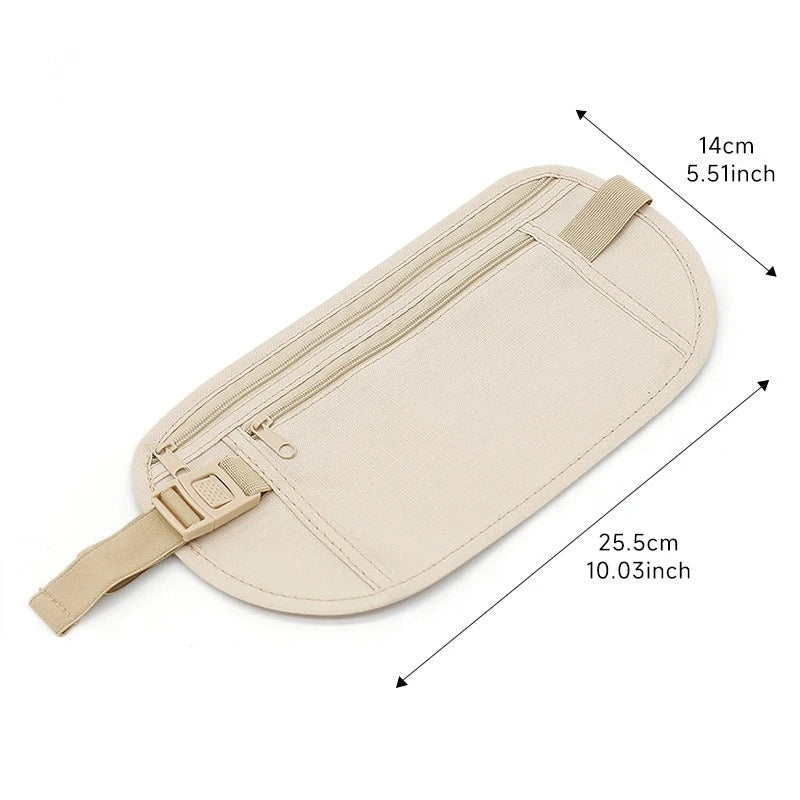 Marsupio da viaggio beige con cerniera, dimensioni 25,5x14 cm, ideale per documenti e denaro. Accessorio sicuro e pratico per viaggiatori.