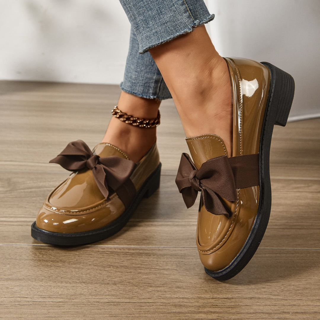 Mocassini Donna in Pelle Slip-On con Fiocco e Suola Platform