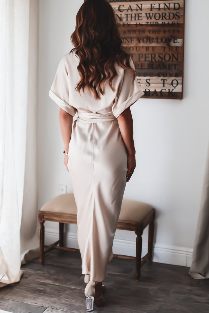 Abito Maxi Donna con Chiusura a Bottoni Vestibilità Elegante