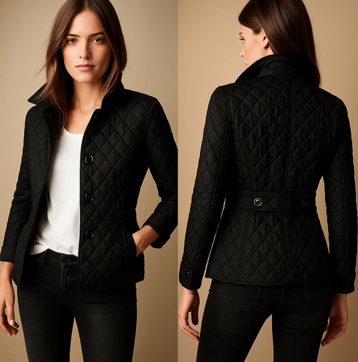 Giacca trapuntata nera da donna, elegante e casual, con bottoni frontali e cintura posteriore. Ideale per moda autunnale e invernale.