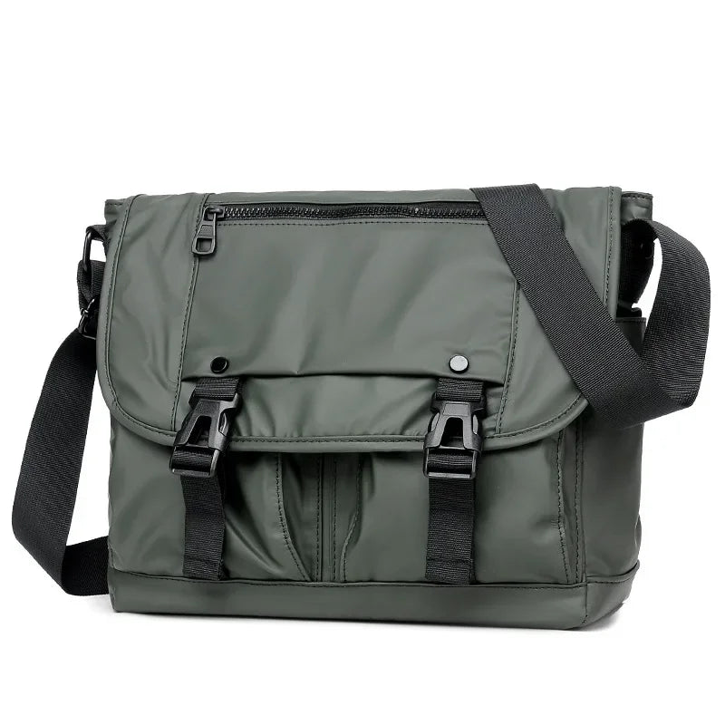 Borsa a Tracolla Unisex in Nylon Impermeabile Classica - Vesarelli