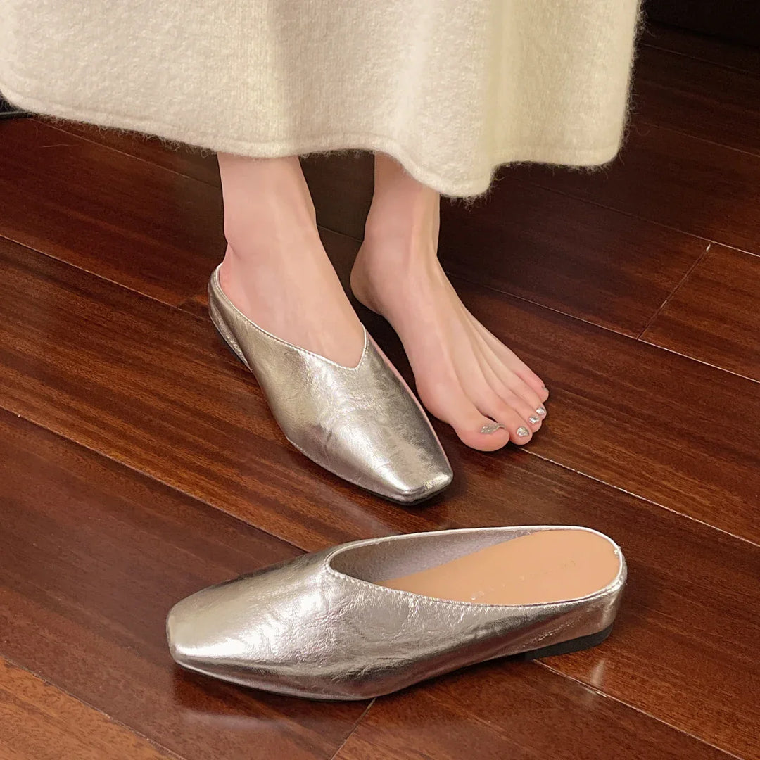 Mules Donna in Pelle Punta Quadrata Slip-On