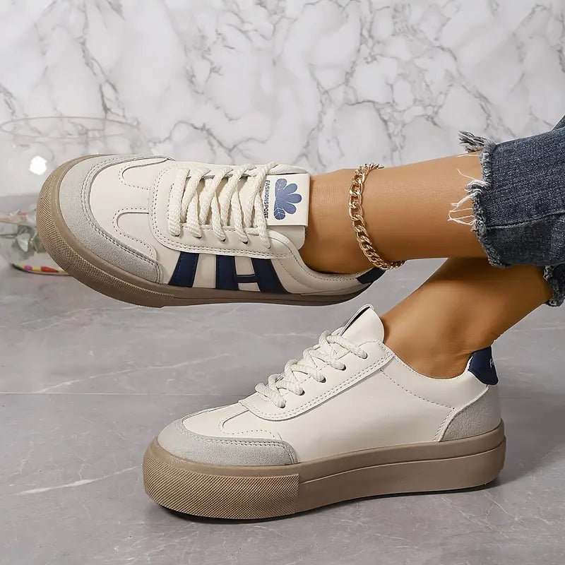 Sneakers casual da donna con plateau in tessuto leggero 2