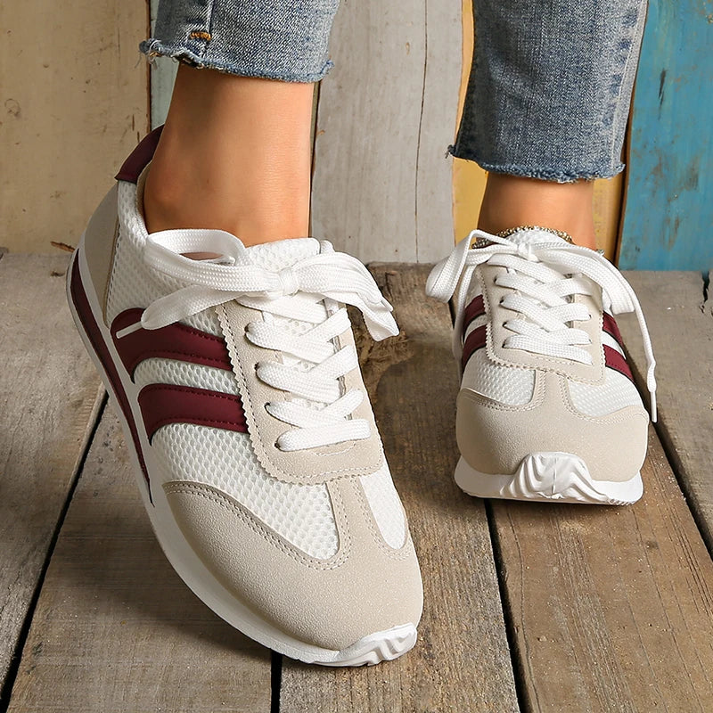 Sneakers Donna con Plateau Comode e Design a Righe - Vesarelli
