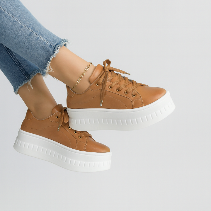 Sneakers Donna Design con Plateau Comode Eleganti - Vesarelli