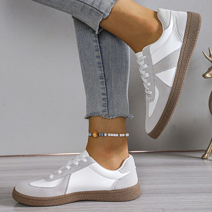 Sneakers da donna eleganti con tacco piatto, comode e sintetiche 3