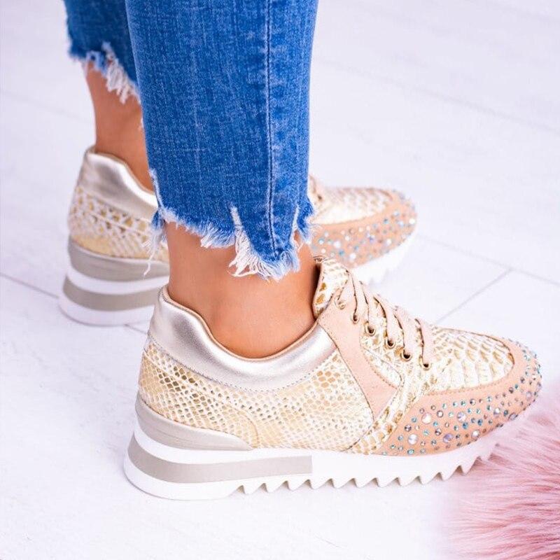 Sneakers Donna in Similpelle Eleganti e Comode - Vesarelli