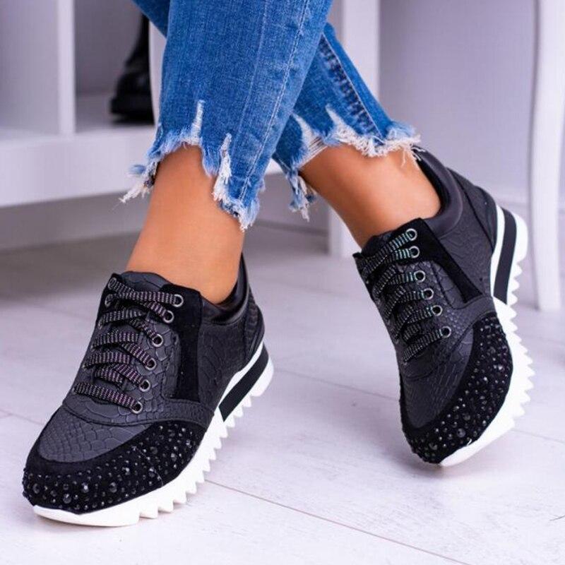 Sneakers da donna eleganti e comode in similpelle 1