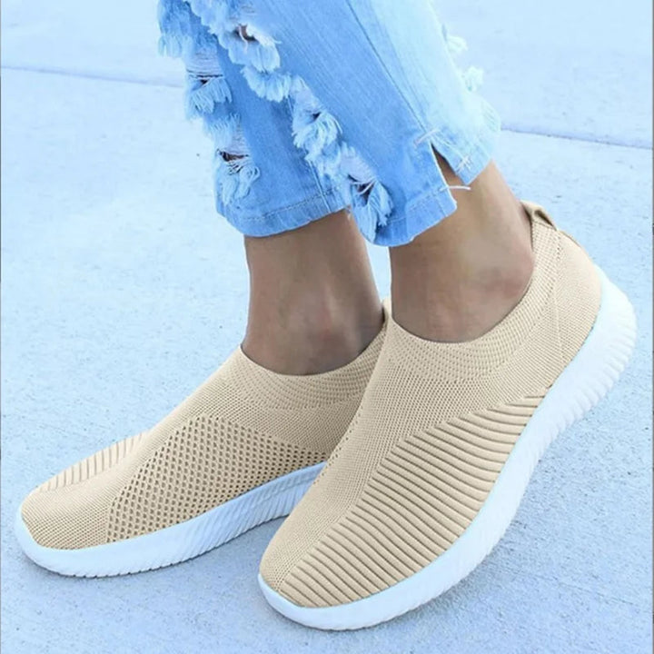 Sneakers slip-on da donna in maglia di gomma traspirante per un comfort che dura tutto il giorno 4