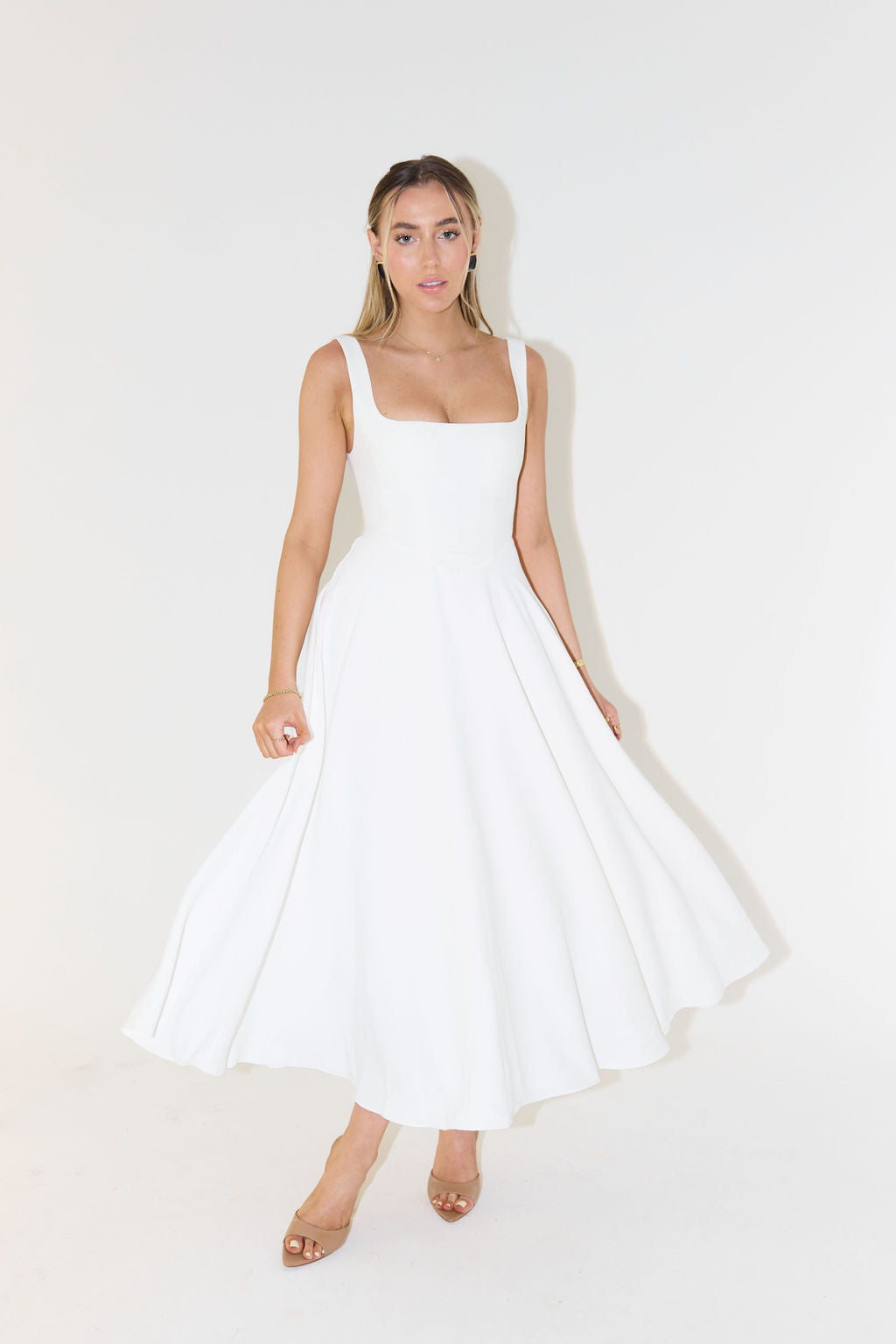 Abito Midi Donna Gonna a Ruota Scollo Quadrato - Vesarelli