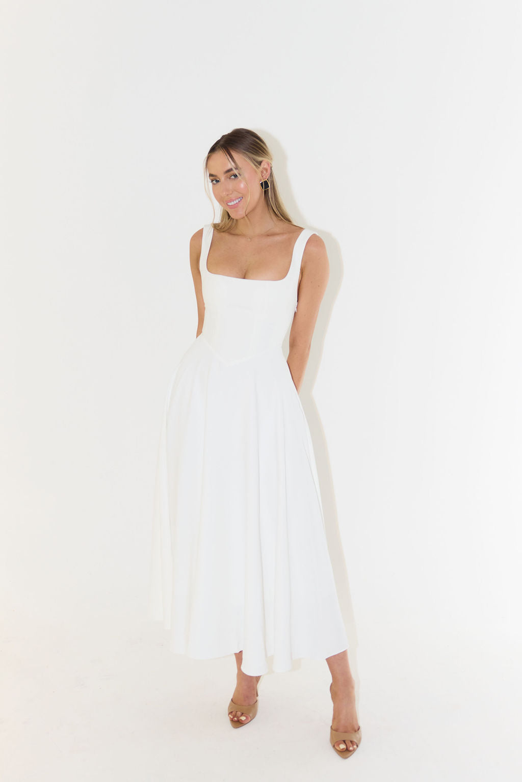 Tullia – Abito Midi Dal Taglio Elegante E Silhouette Armoniosa 4