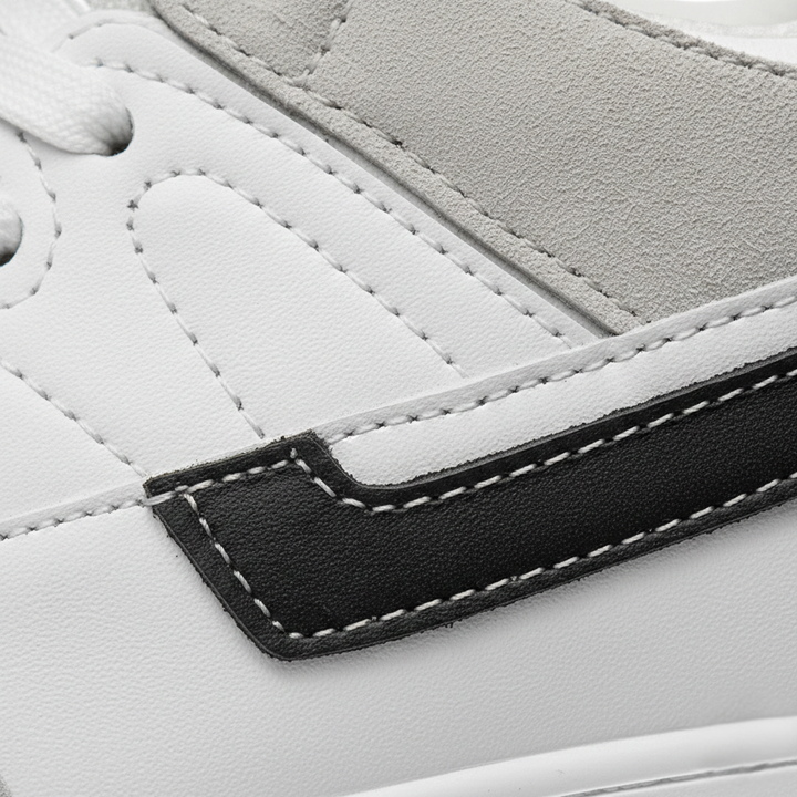 Sneakers Uomo con Rialzo Interno e Dettagli Comfort