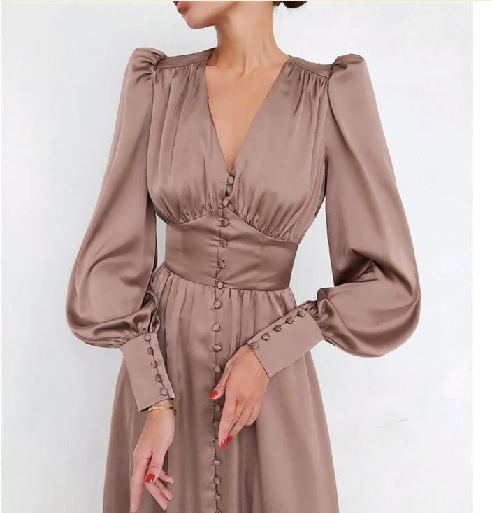 Abito Donna in Raso Scollo Classico Vestibilità Elegante