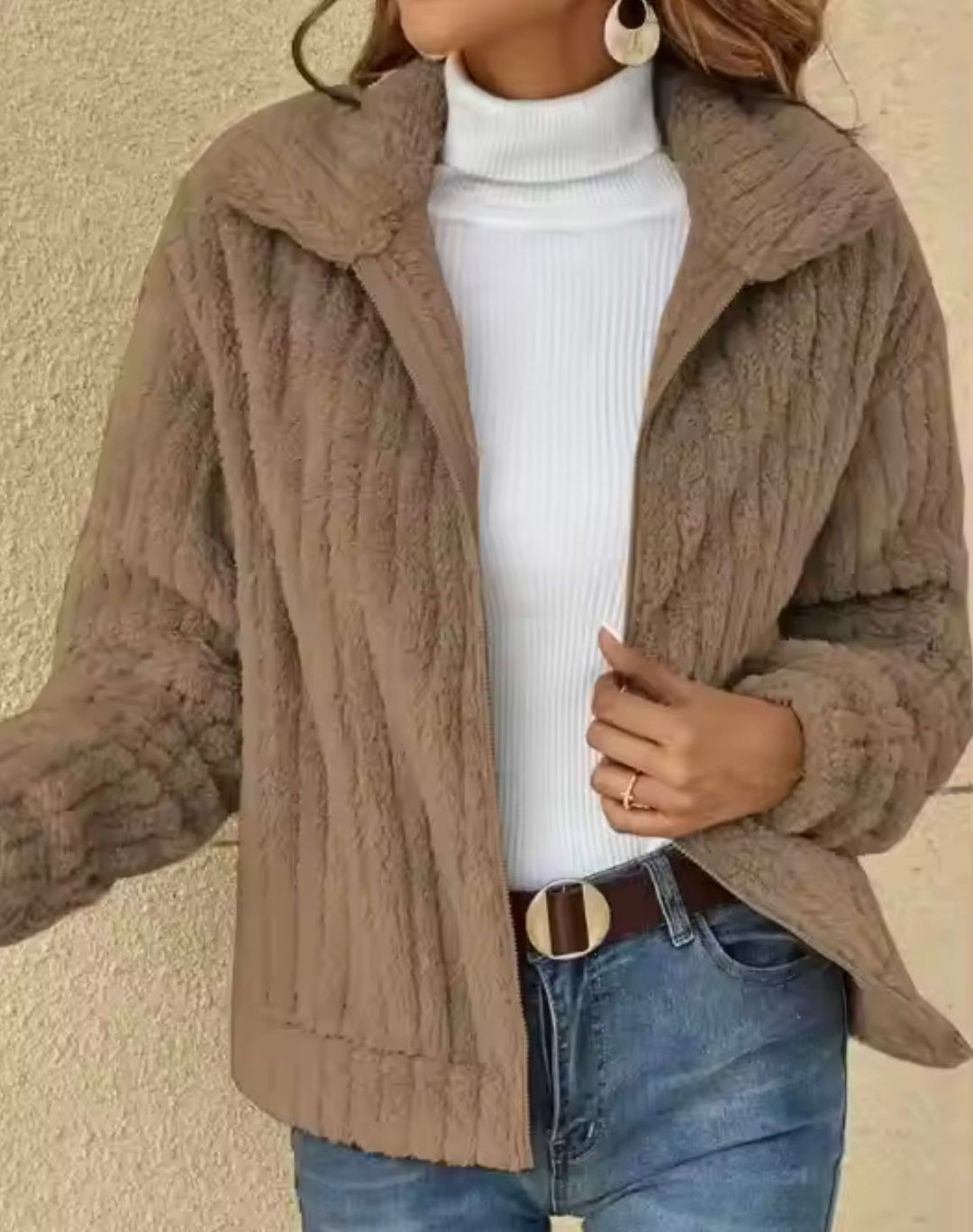 Giacca Donna Teddy con Cappuccio Elegante e Comoda
