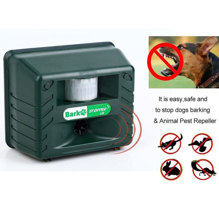 Dispositivo repellente per cani Bark Stopper, verde, con sensore di movimento. Efficace per fermare l'abbaiare e allontanare animali indesiderati.
