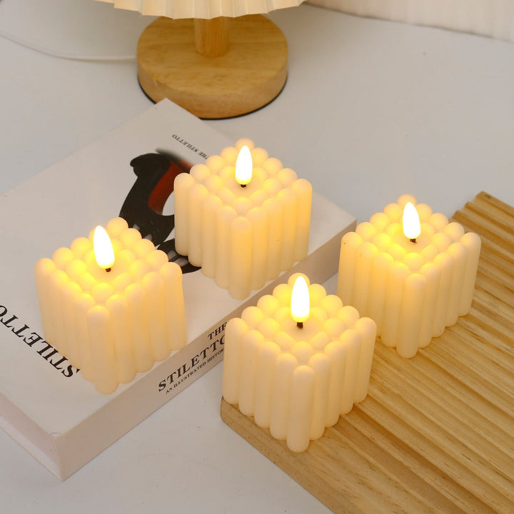 WinterShine – Elegante candela a LED in vetro smerigliato con design a palla di neve 6