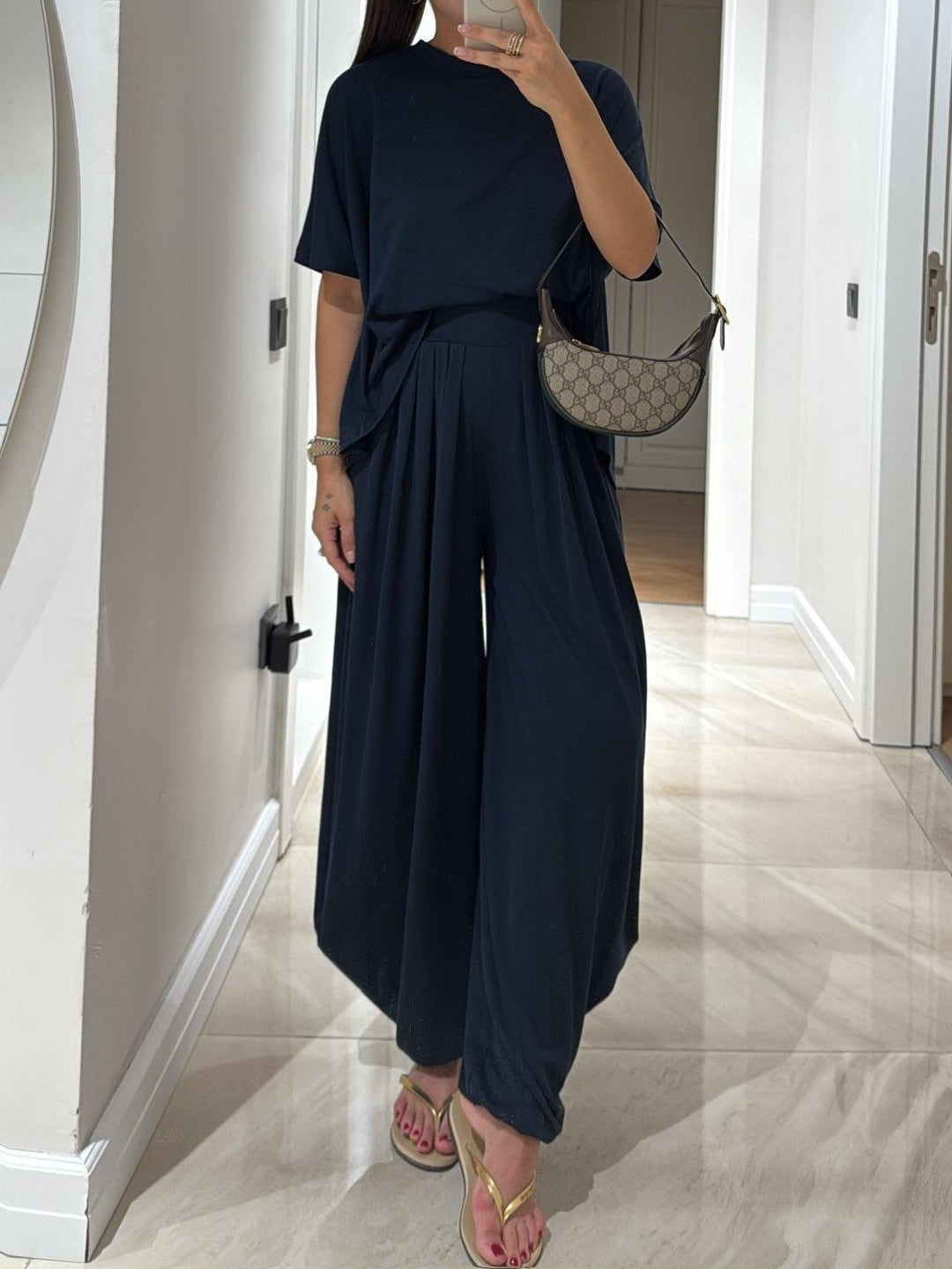 Completo Donna Casual e Pantaloni Gamba Larga Vestibilità Ampia