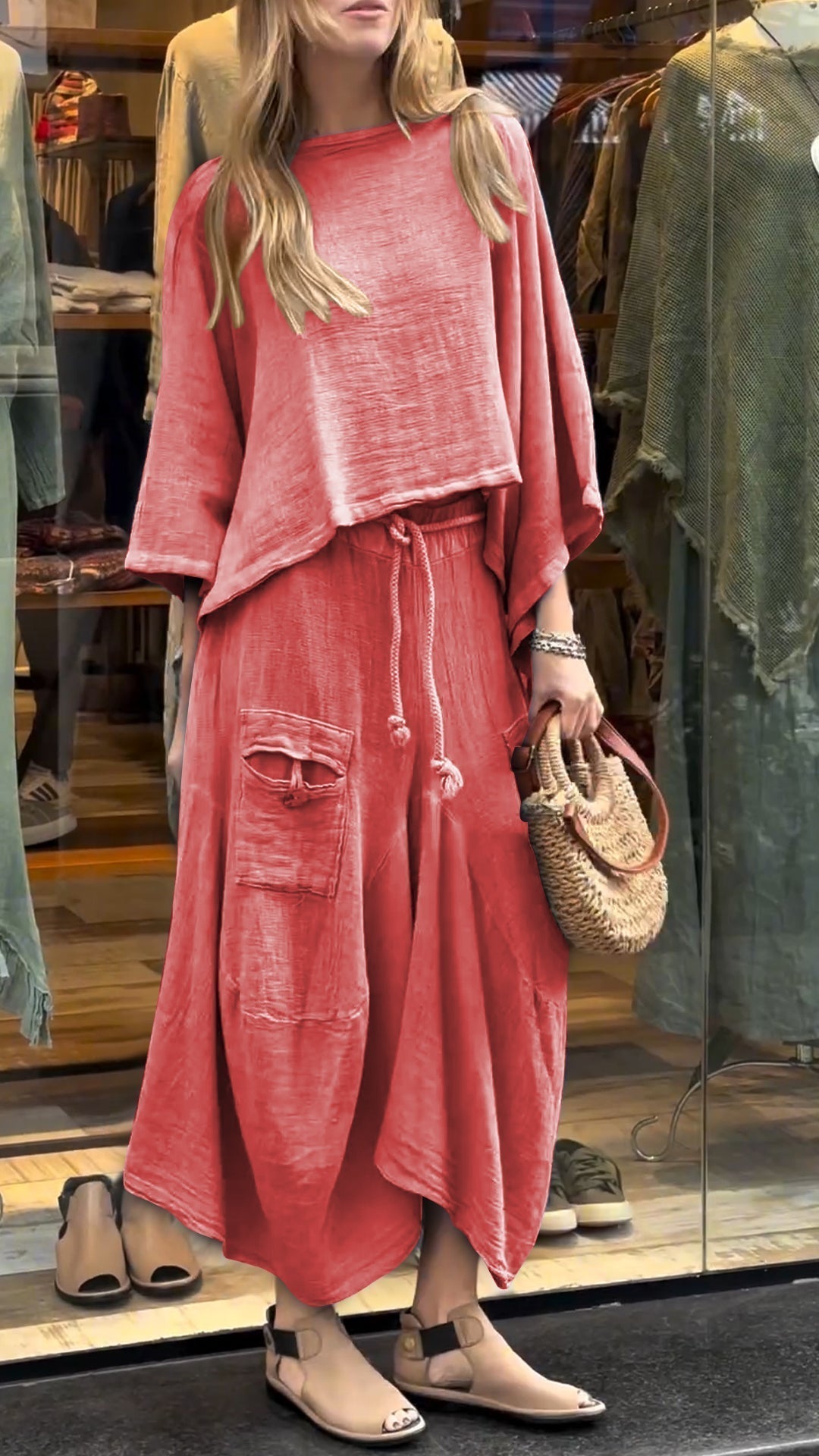 Completo Donna e Pantaloni Fluidi Tasche Vestibilità Comoda