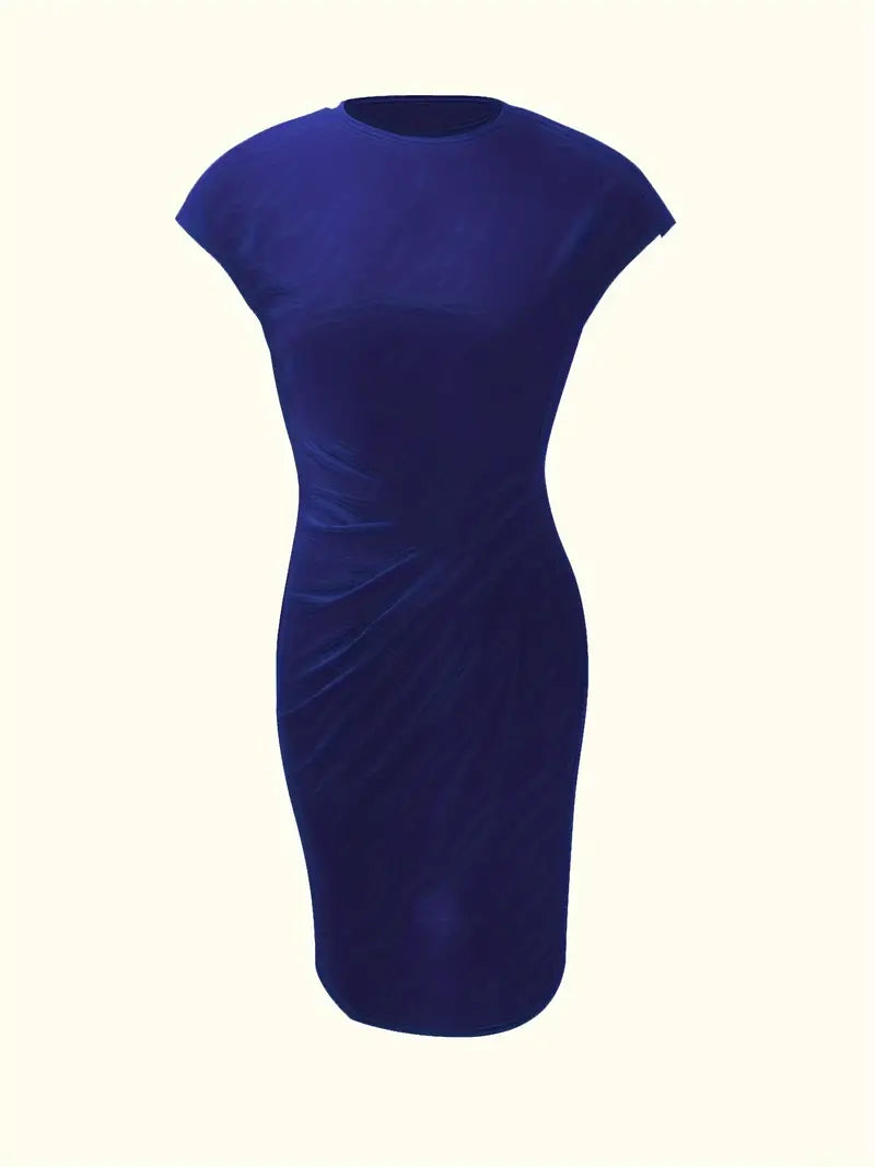 Abito tubino blu scuro elegante, maniche corte, scollo tondo, tessuto elasticizzato, perfetto per eventi formali e serate speciali.