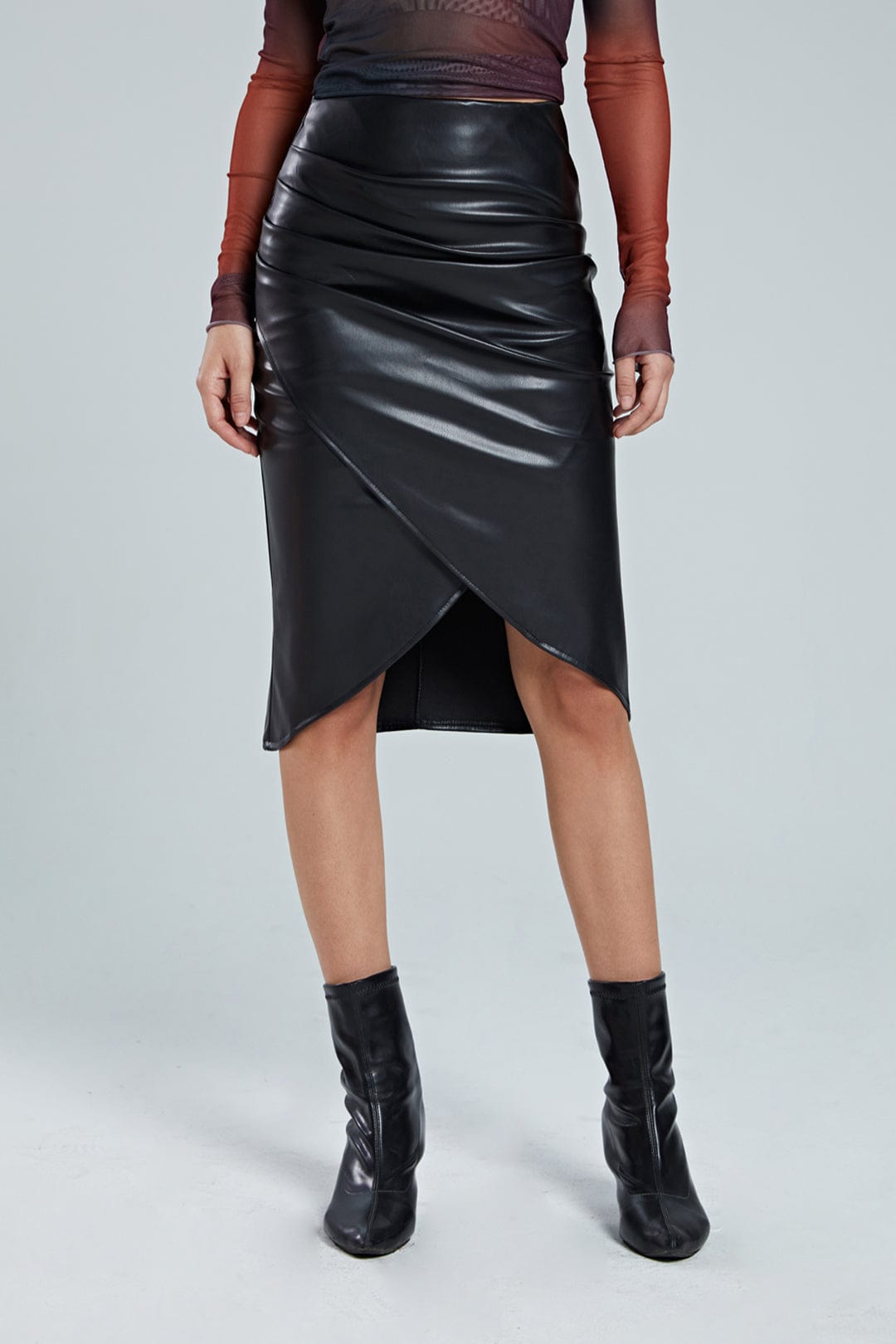 Gonna Midi Donna in Similpelle Aderente Asimmetrica Intrecciata