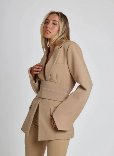 Blazer Donna Scollo a V Vestibilità Classica - Vesarelli
