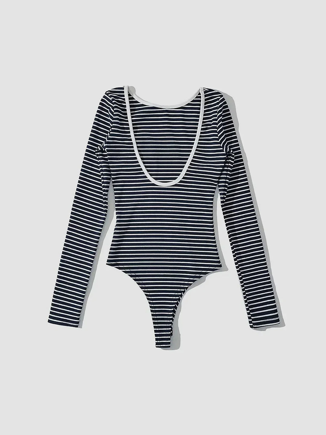 Body à rayures marine pour femme, dos ouvert, manches longues, en tissu stretch pour un ajustement confortable.