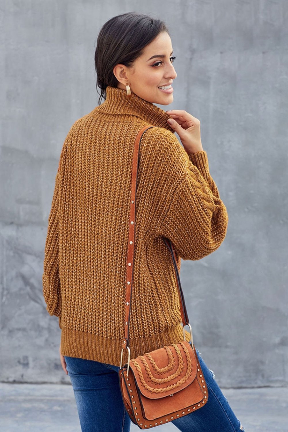 Maglione Donna Dolcevita in Maglia Trecce Spessa